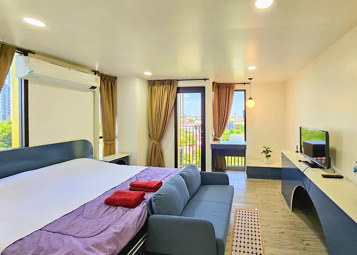 Goldsmith 3* Bangkok