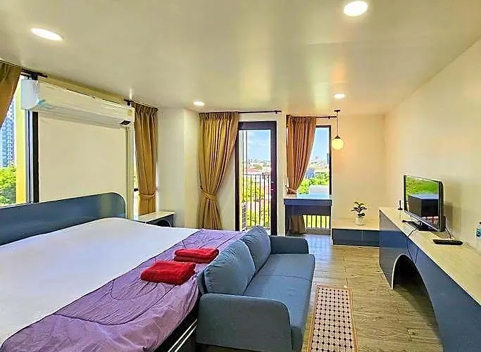 Goldsmith Hotel 3*